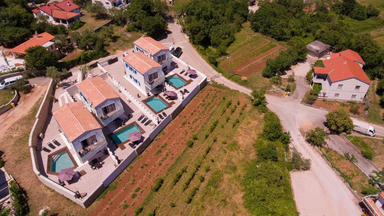 Pax Houses Vrh  Exteriér fotografie