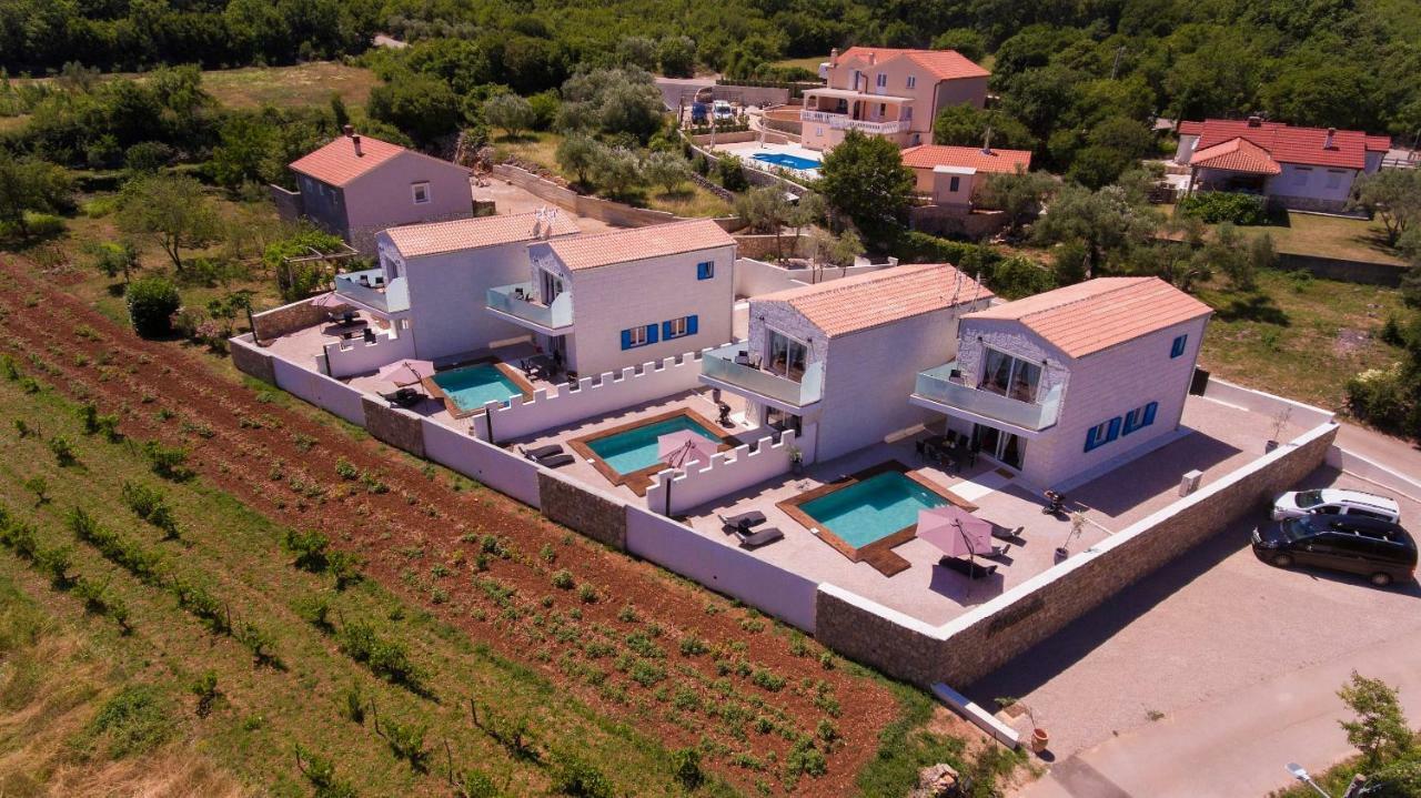 Pax Houses Vrh  Exteriér fotografie